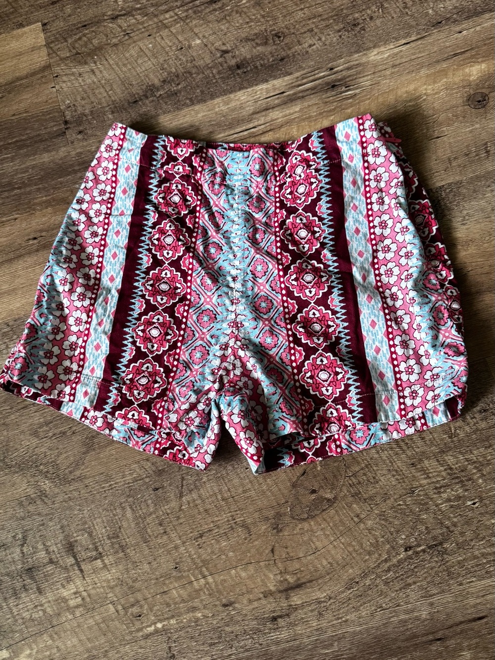 Hollister high waisted floral cotton shorts
